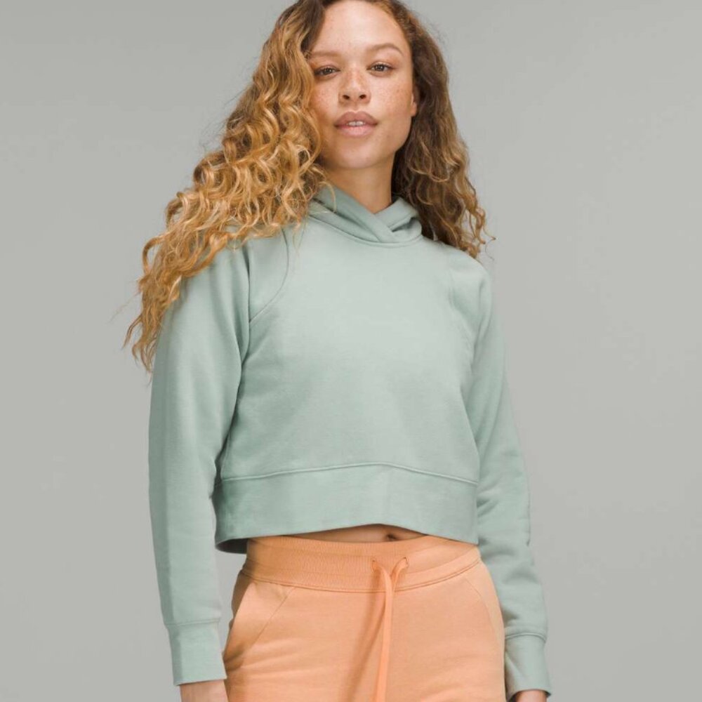 Like New Sz 8 Lululemon Loungeful Cropped Hoodie Silver Blue
